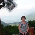 Raymonde et première vue sur le lac Toba